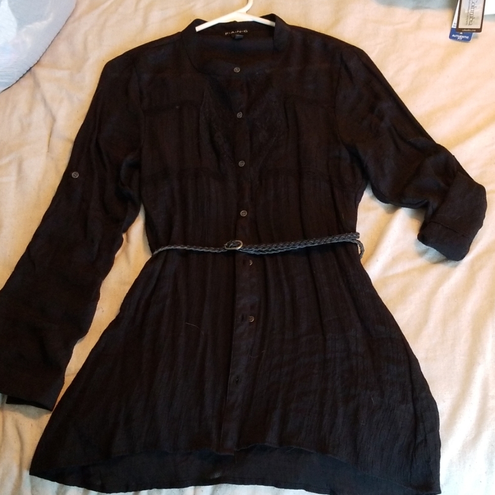 Women's blouse